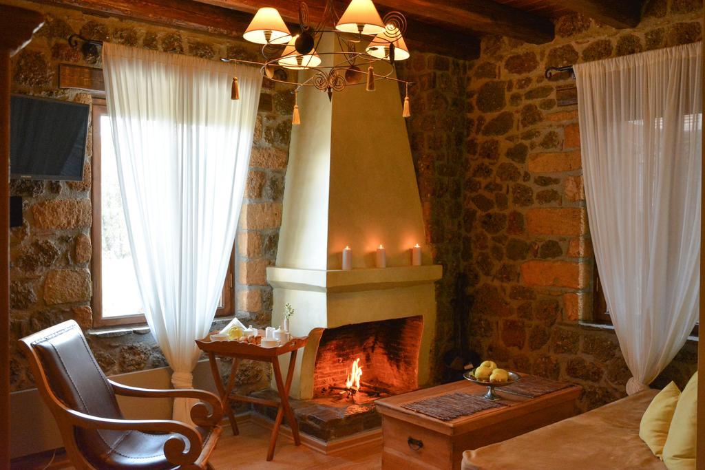 Nymfes Guesthouse Synikia Mesi Trikalon Kamer foto