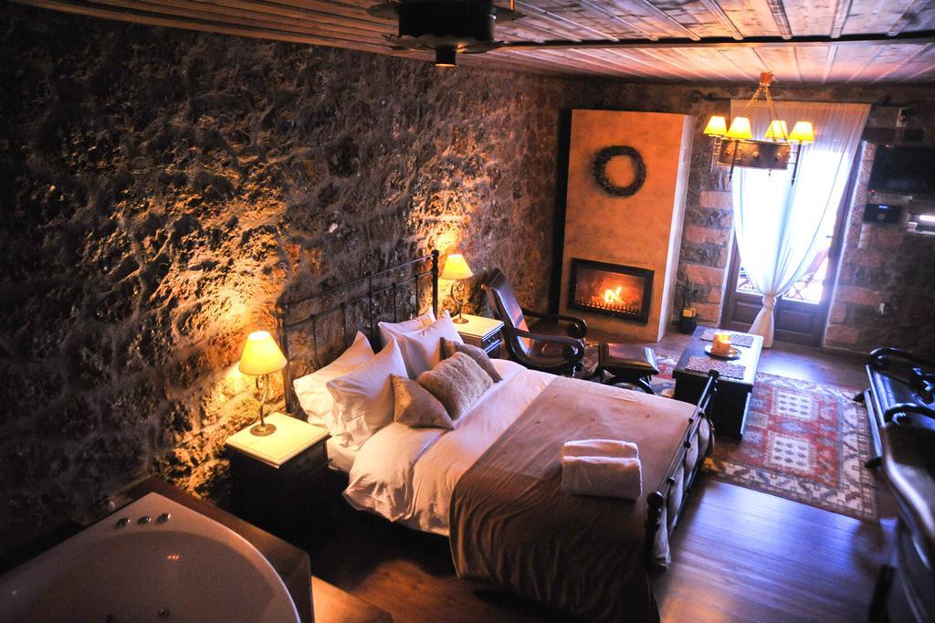 Nymfes Guesthouse Synikia Mesi Trikalon Kamer foto