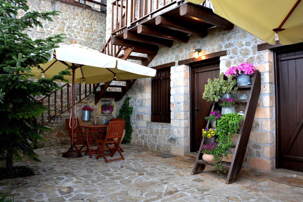 Nymfes Guesthouse Synikia Mesi Trikalon Buitenkant foto