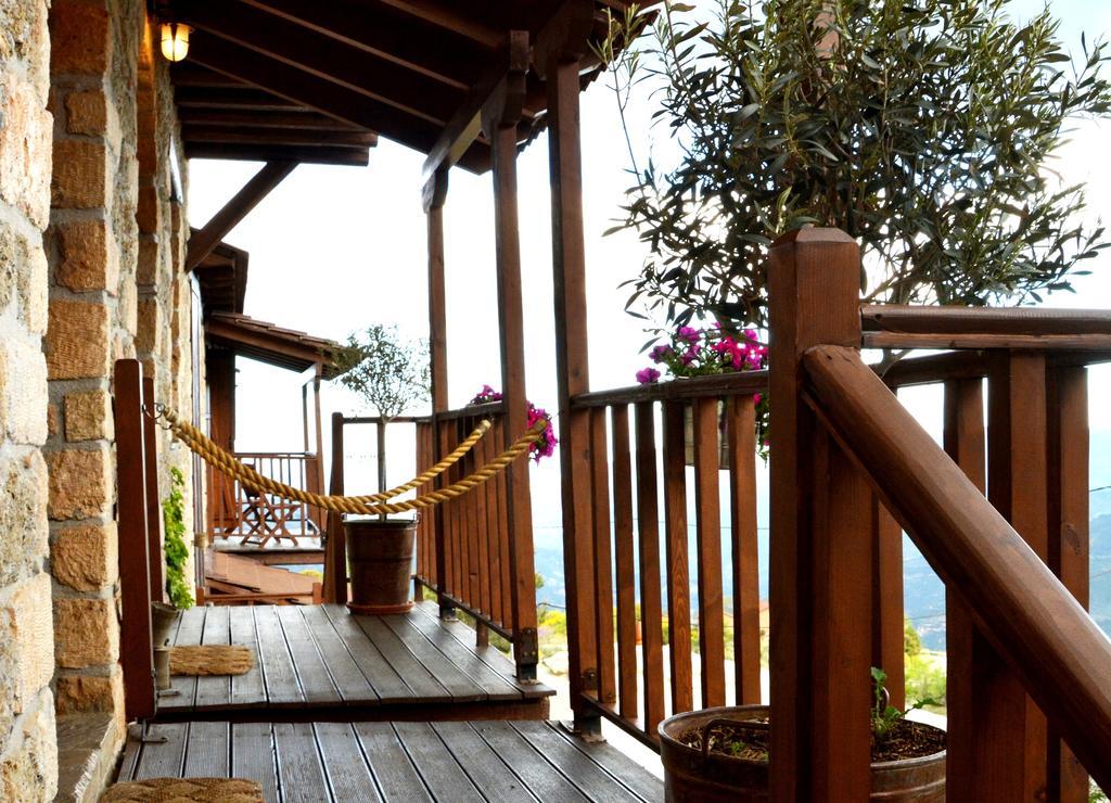 Nymfes Guesthouse Synikia Mesi Trikalon Buitenkant foto