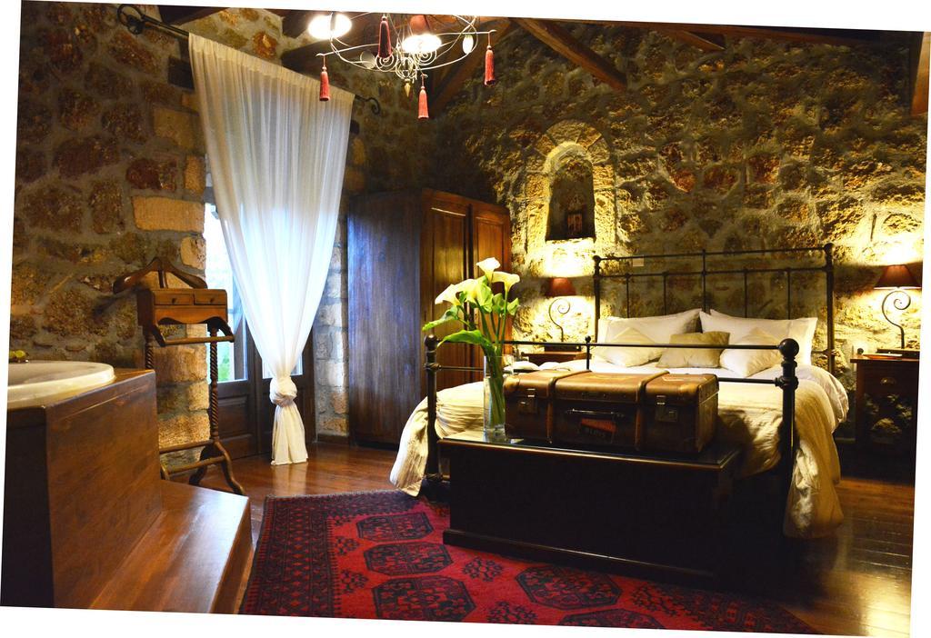 Nymfes Guesthouse Synikia Mesi Trikalon Kamer foto