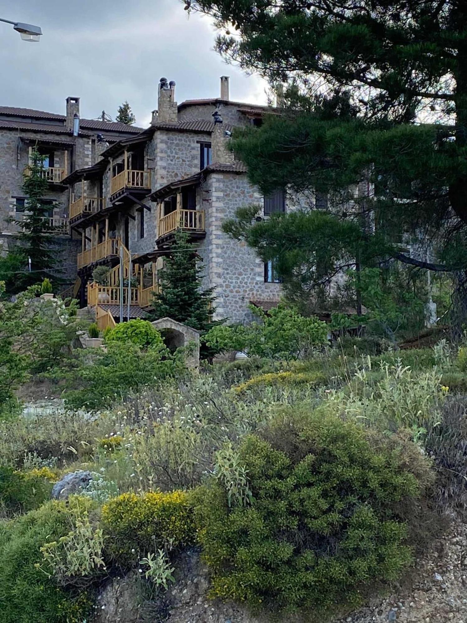 Nymfes Guesthouse Synikia Mesi Trikalon Buitenkant foto