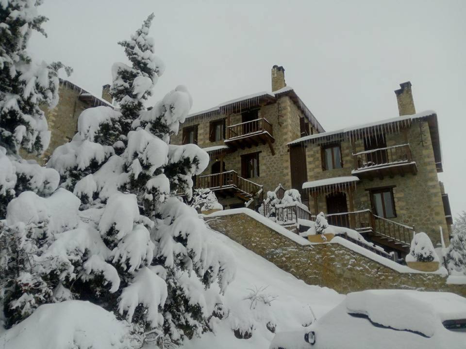 Nymfes Guesthouse Synikia Mesi Trikalon Buitenkant foto